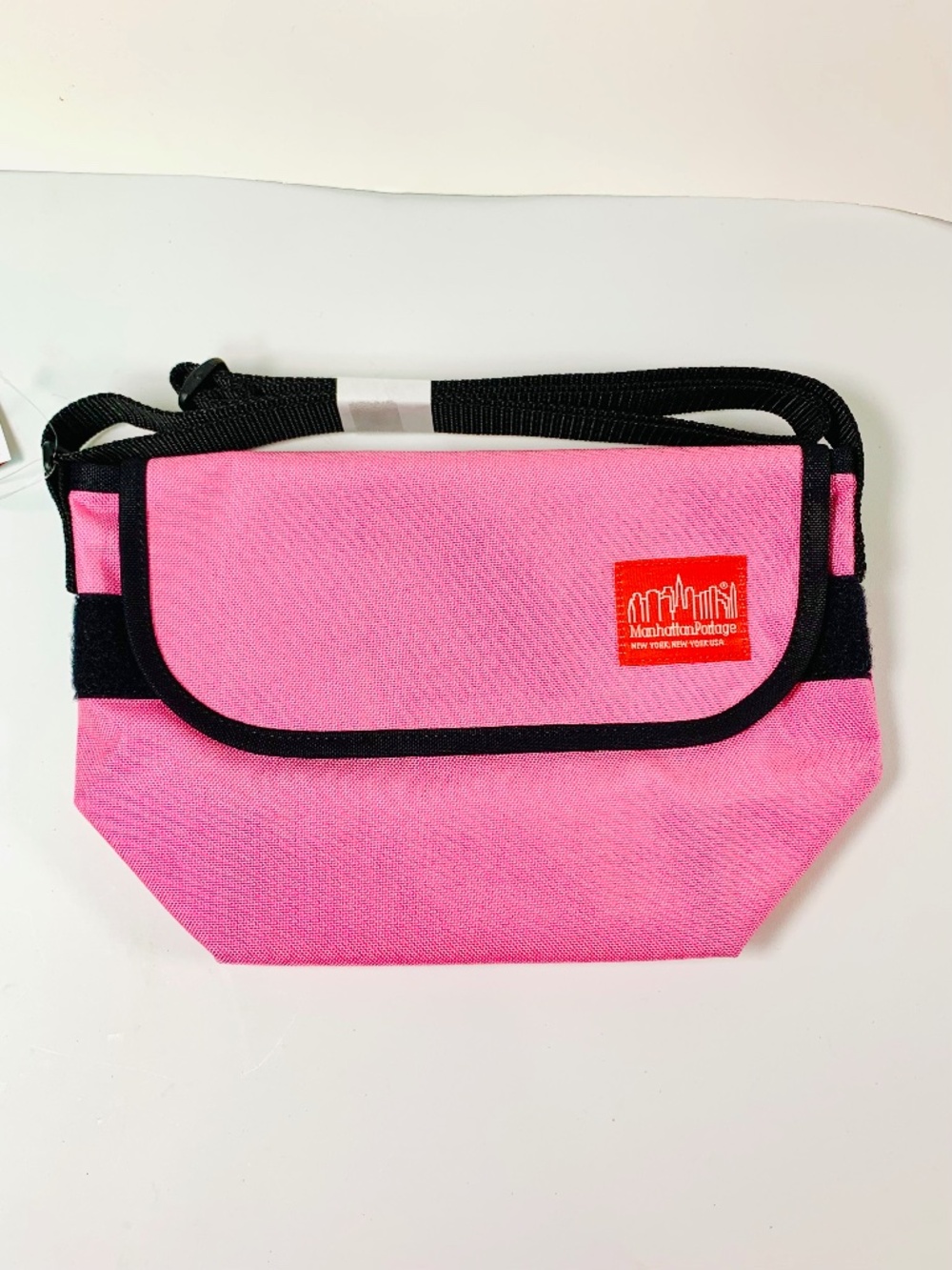 Manhattan Portage Mini NY Messenger Pink Black Crossbody Shoulder Sling Bag Y2K